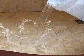 屯昌漏水维修 免砸砖防水材料该如何施工